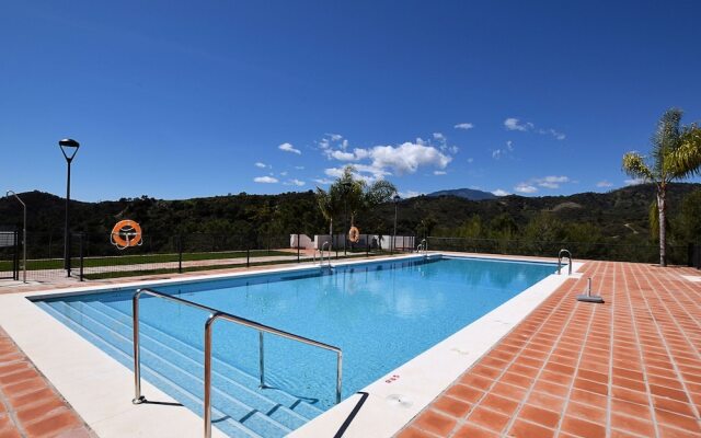 Modern Apartment in Estepona Spain with Terrace