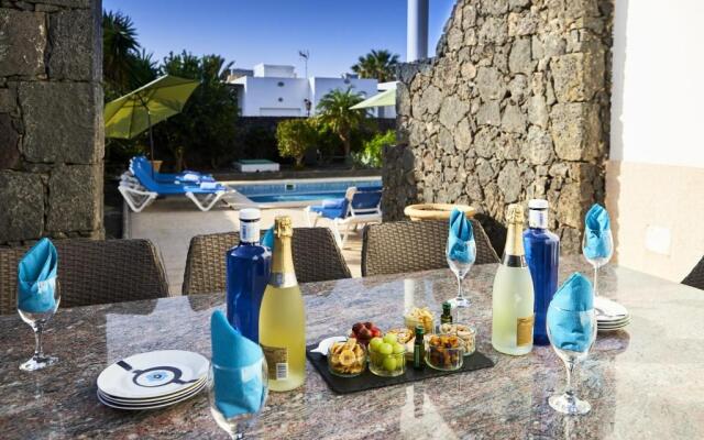 Casa Indiana - LH110 By Villas Now Ltd