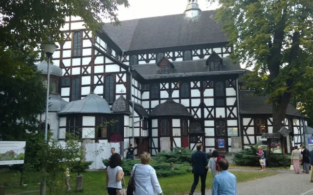Apartment Under Cedar