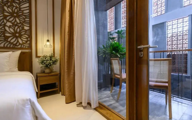 Daisy Boutique Hotel & Apartment