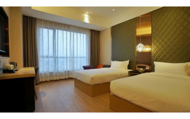 ibis Styles HZ Chaowang Rd