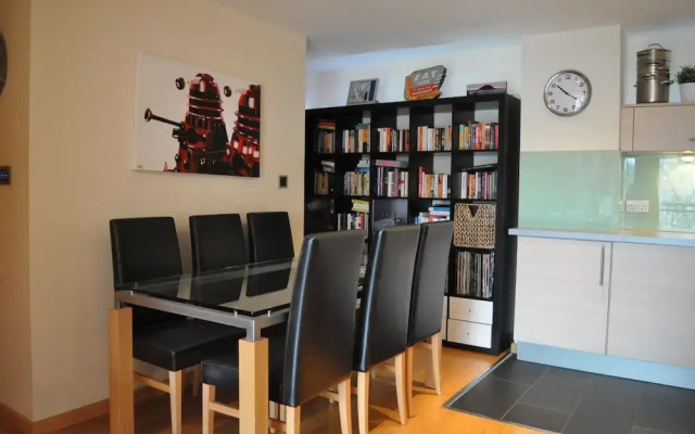 Modern 1 Bedroom Flat in Angel