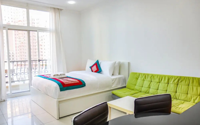 Studio Apartment in Spring Oasis