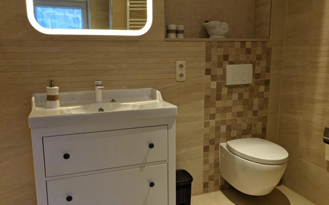 WeisseVilla Friedrichsbrunn Fewo SOLIDE