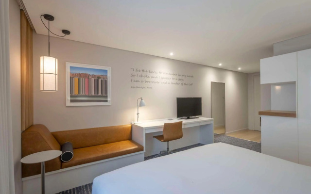 The Morrison Dublin, Curio Collection by Hilton