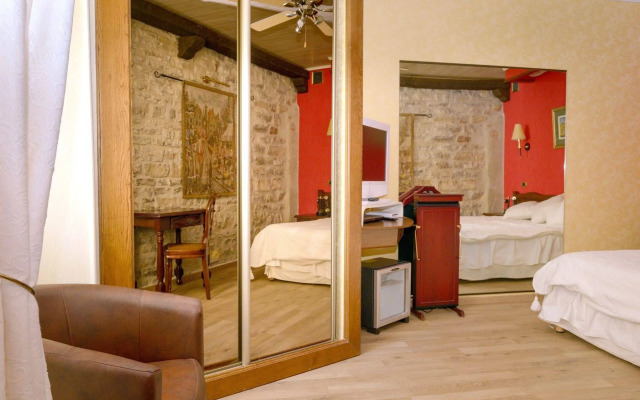 Hostellerie du Vieux Cordes