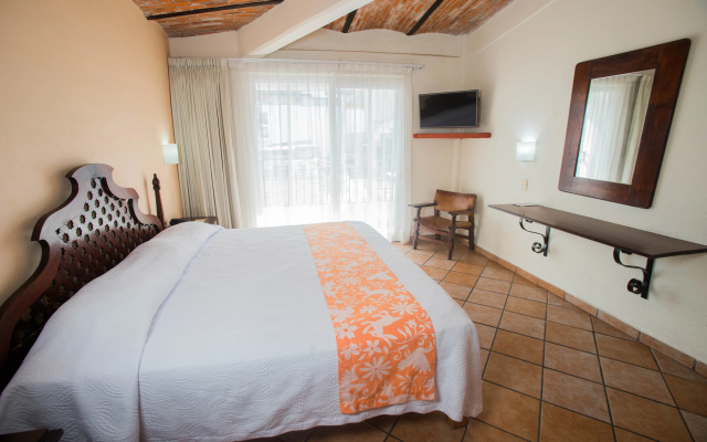 El Pescador Hotel