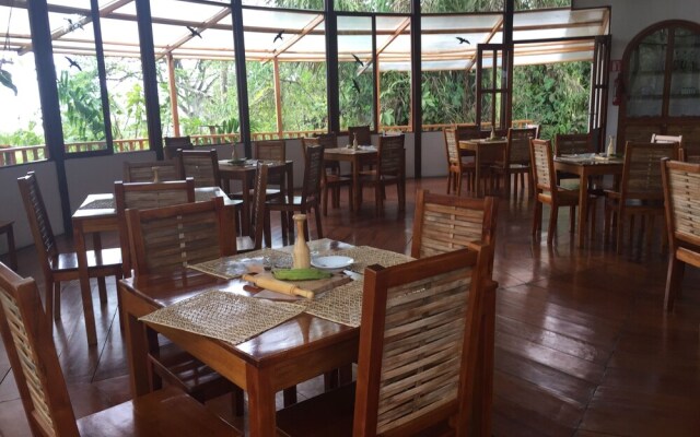 Pacoche Lodge & Reserve