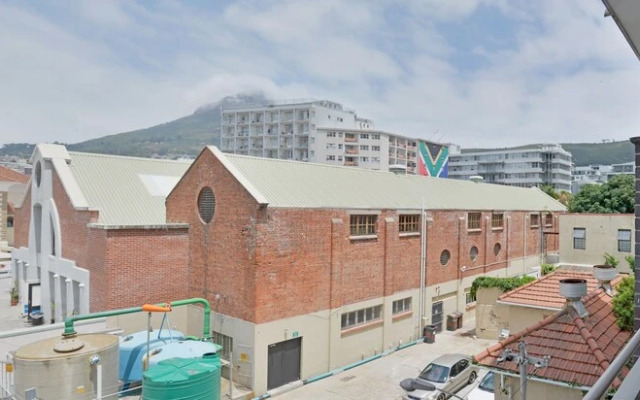 St Martini Gardens 409