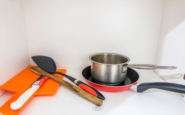 Best Price Studio at The Springlake Apartment