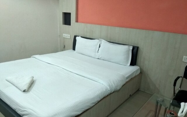 JK Rooms 122 Shaheen Lodging & Boarding