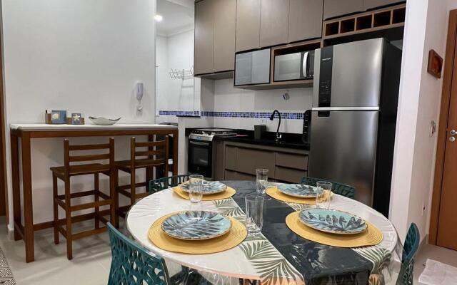 Apto Novo c/ Ar e Piscina  Toninhas Ubatuba