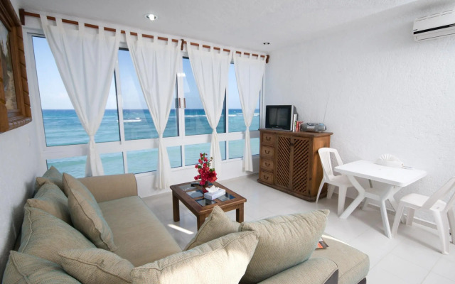 Del Sol Beachfront Hotel and Condos