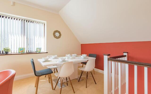 Honeywood Lodge