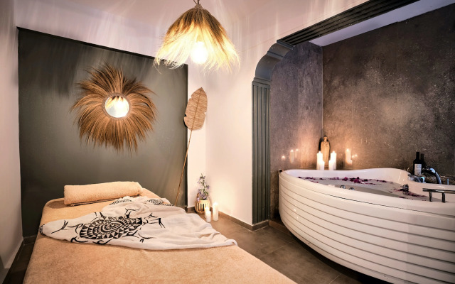Liman Hotel Gumusluk- Adult Only