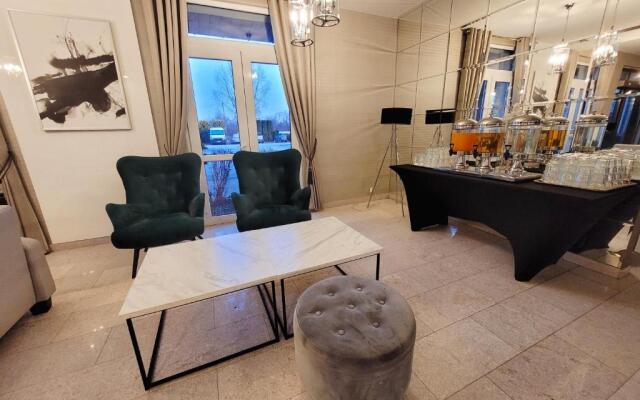 Hotel Fero Express POKOJE KLIMATYZOWANE AC