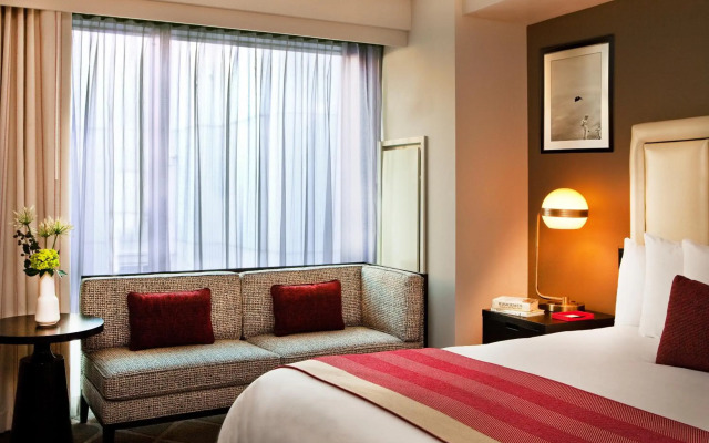 Hotel Commonwealth