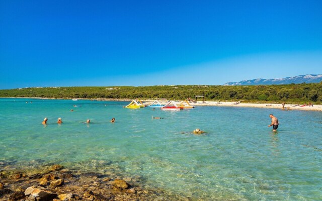 Room in Guest Room - Private Room Near Center 6