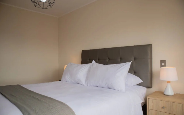 w Awesome 2BR Apartment in Miraflores