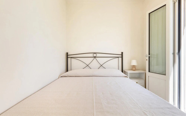 3360 Trulli Pangi by Perle di Puglia