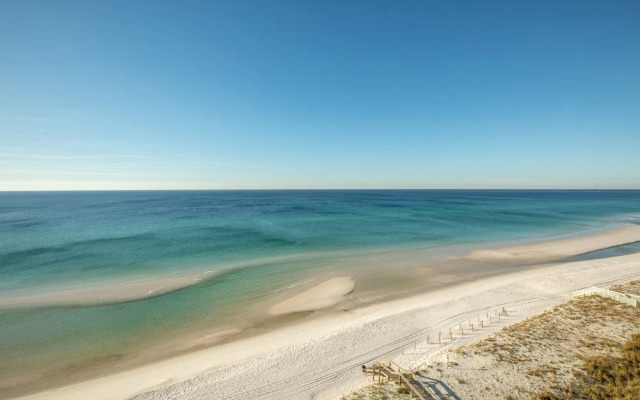 2106 is a Gulf Front 3 bedroom unobstructed views by RedAwning