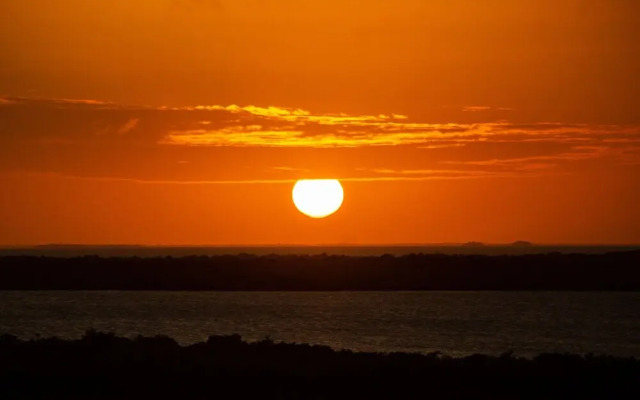 Sunset Caribe Belize