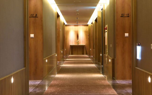 Imperial Dynasty Boutique Hotel