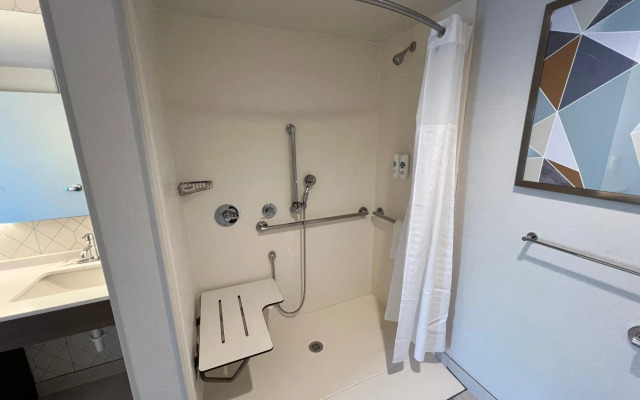 Comfort Suites Gatlinburg Downtown-Convention Center