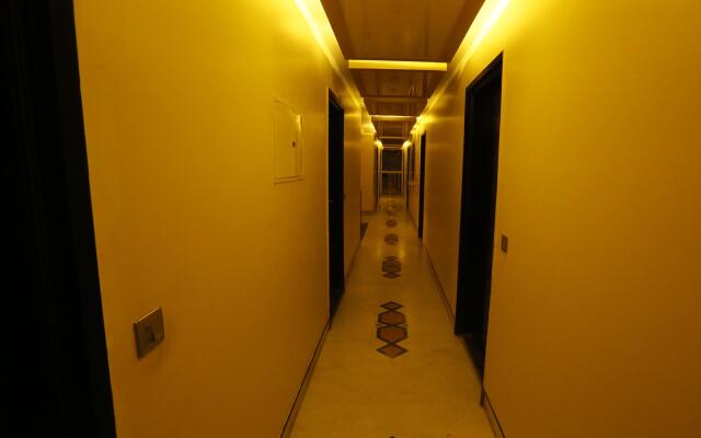 Hotel Good Times