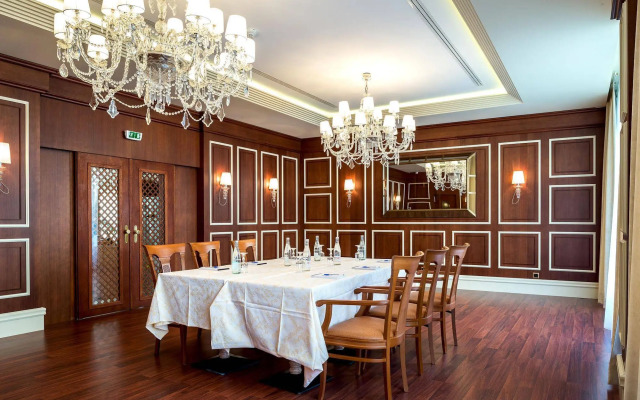 Hotel Century