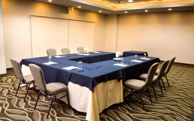 Four Points By Sheraton Queretaro Norte