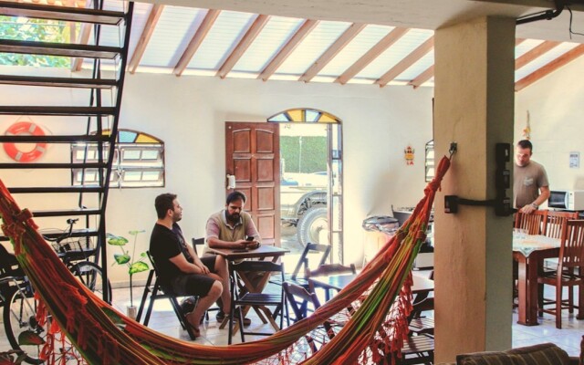 Hostel Pai José