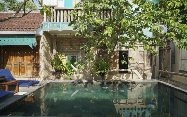 Kayu Beach Villa by OYO Rooms