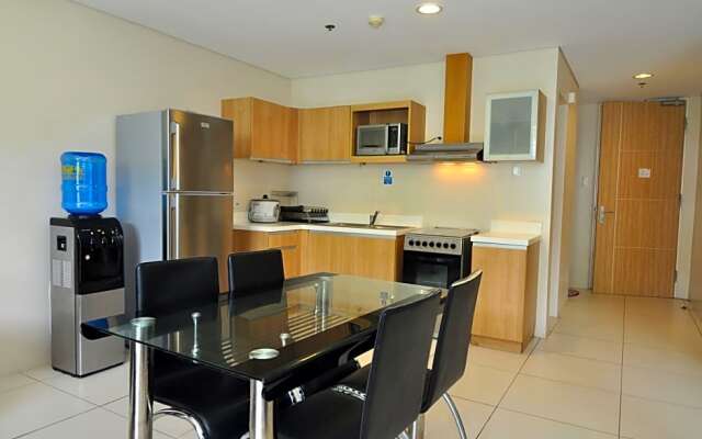 Pico De Loro Cove Condominium 2Br 01