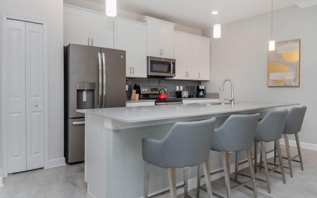 # 3075 Gatsby Street