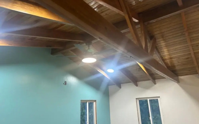 The Howler Riverside Retreat