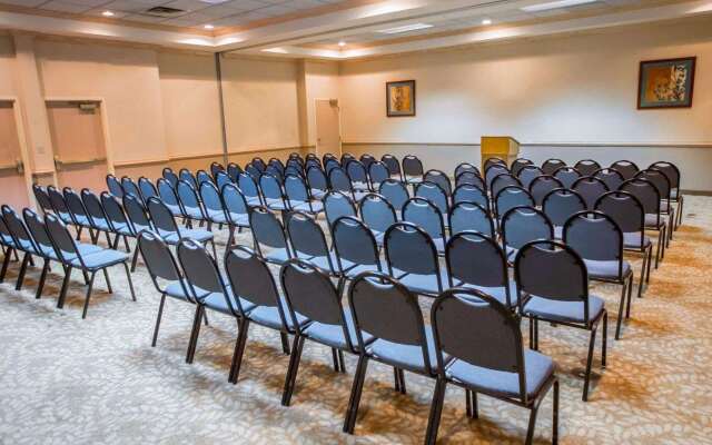 Comfort Suites University Area Notre Dame - South Bend