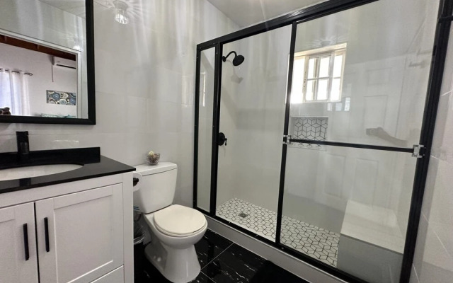 Runaway Bay Gem in Runaway Bay