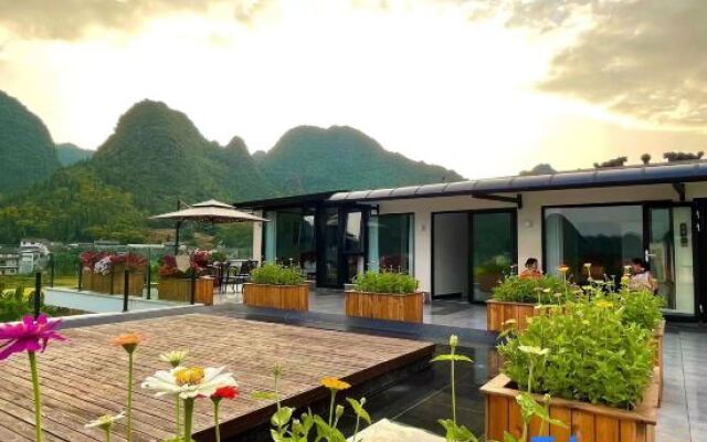 Xingyiqi Mountain Inn