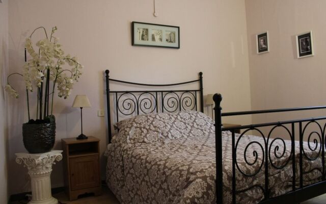 Guesthouse Le Chat Botté