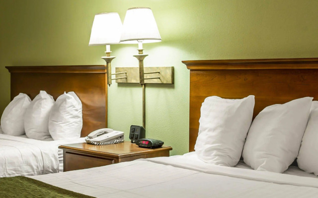 Quality Inn Huntersville near Lake Norman