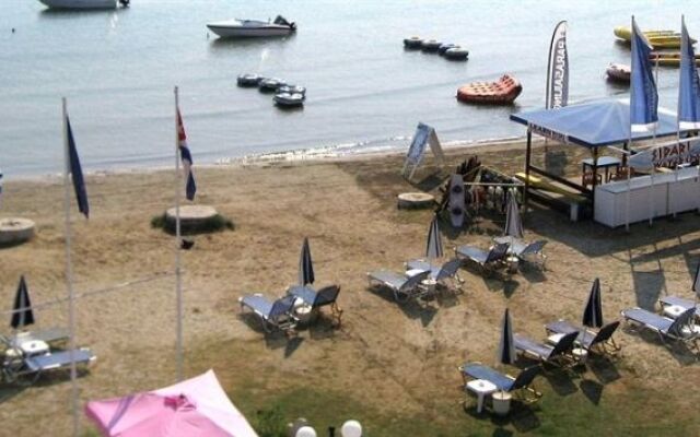 Akti Aphrodite Hotel
