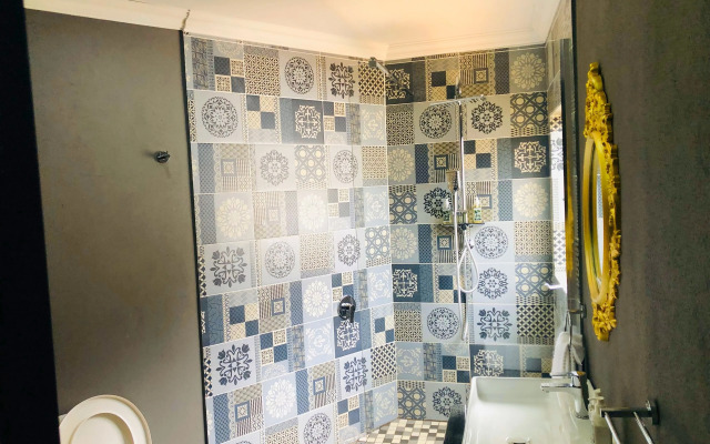 Grafiti Boutique Hotel