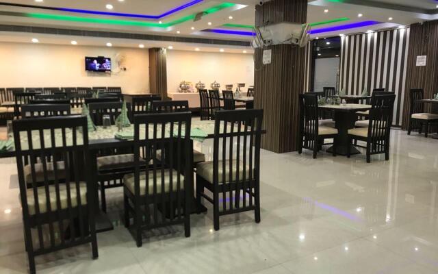 Hotel Sarweshwary