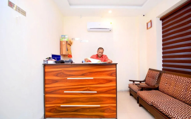 OYO 38733 The Sai Palace