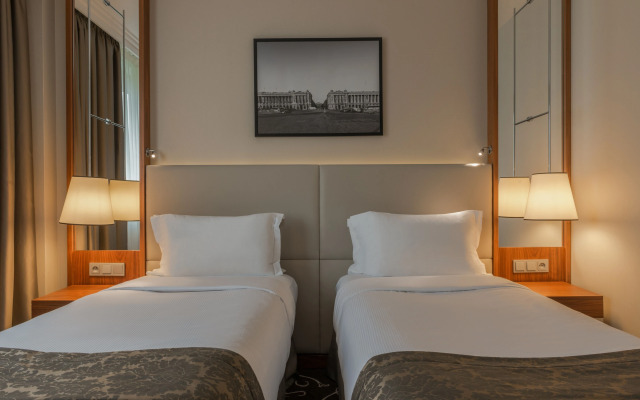 Crowne Plaza Paris - Neuilly