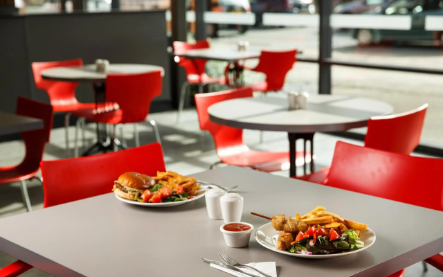 Ibis Hull City Centre