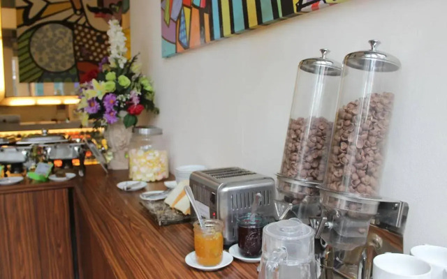 MaxOne Sabang Jakarta