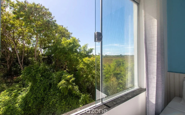 Stay With Pool Just Minutes From the Beach - CCR