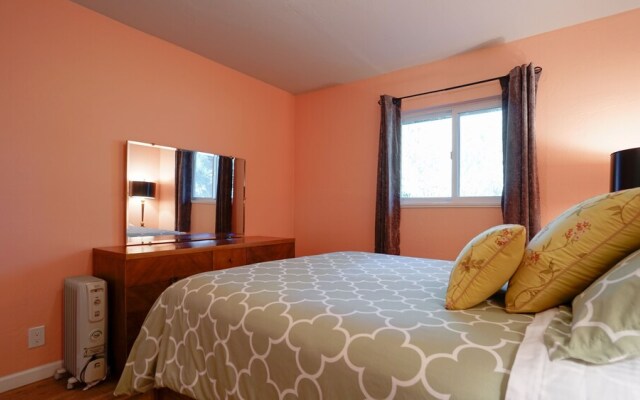 Flamingo Lady San Francisco Airport North Sleeps 6